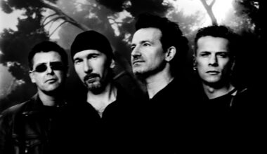 U2
