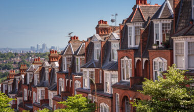 UK house prices rise as Northern Ireland leads regional growth, London lags