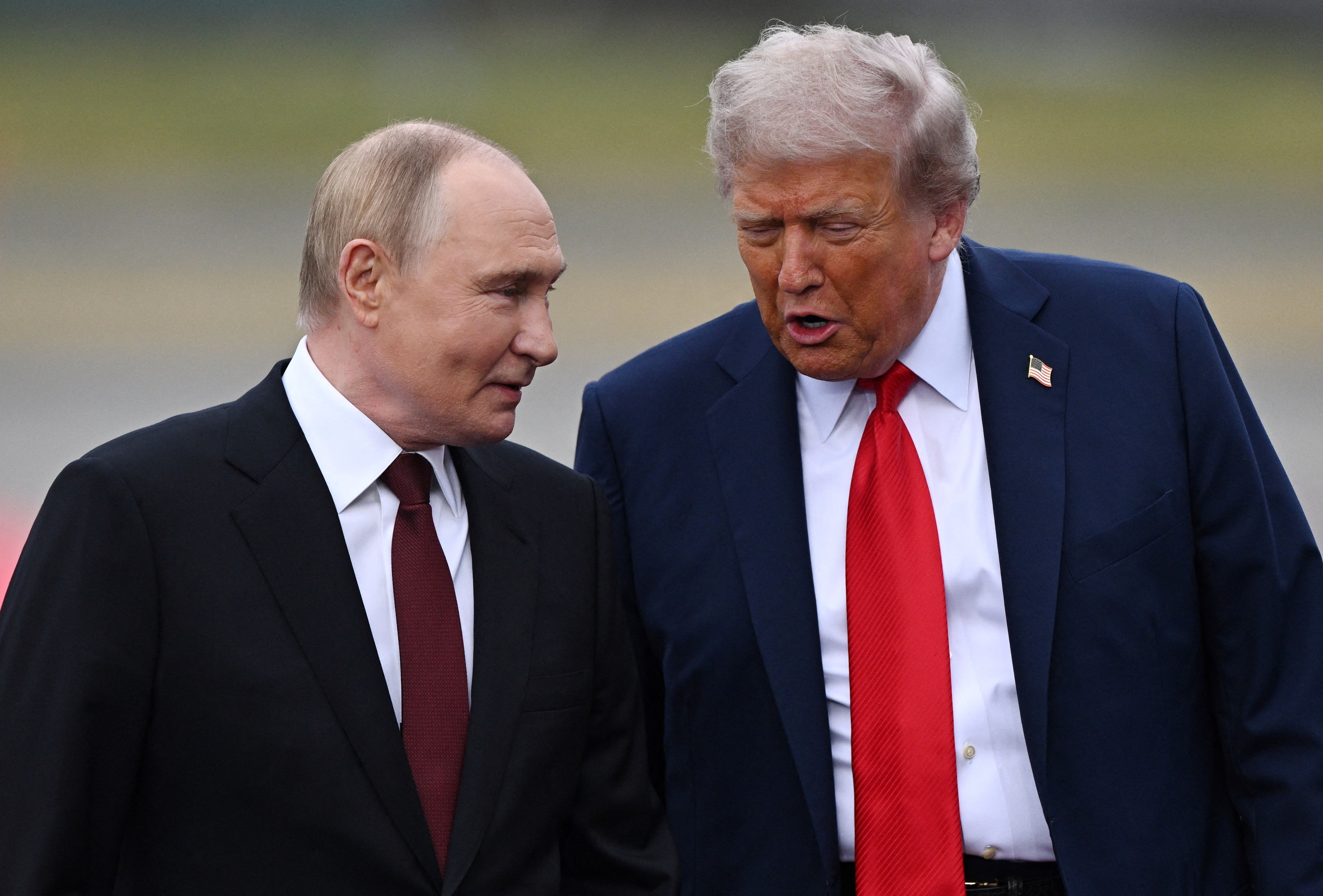 Trump interrupted his meeting with European leaders to speak with Russian leader Vladimir Putin
