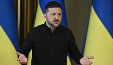 Zelensky Rejects Trump’s Suggestion That Ukraine Cede Land