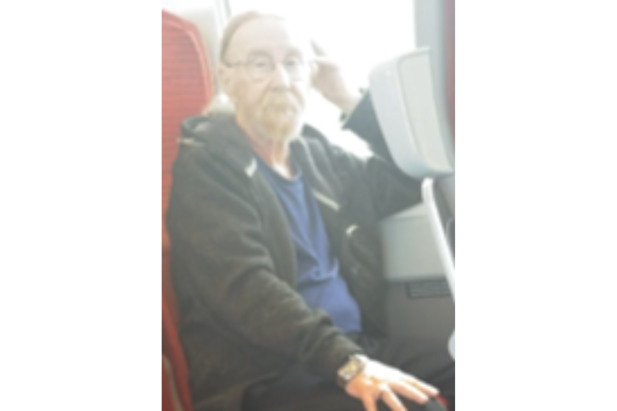 Police release image of man following 'incident' on Edinburgh to Montrose train