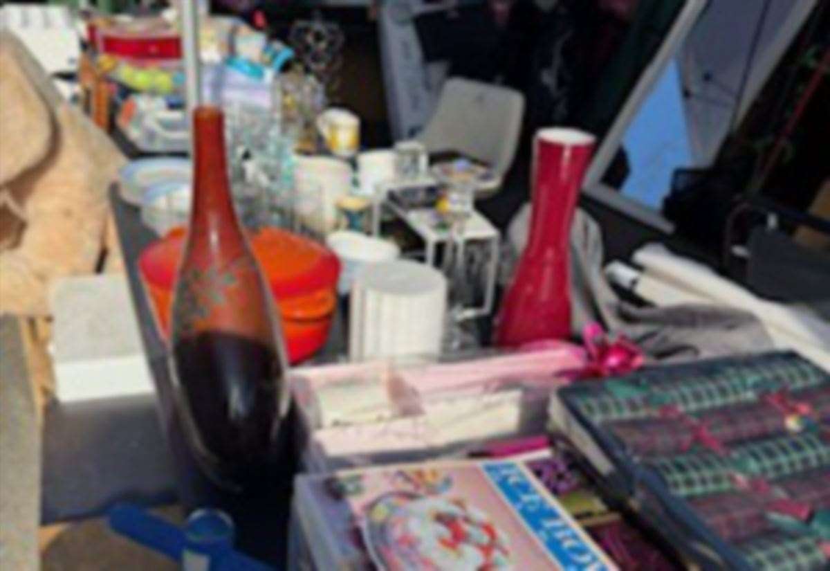 Reuse shop pops-up at Ashford Household Waste Recycling Centre with permanent shop to follow in Allington