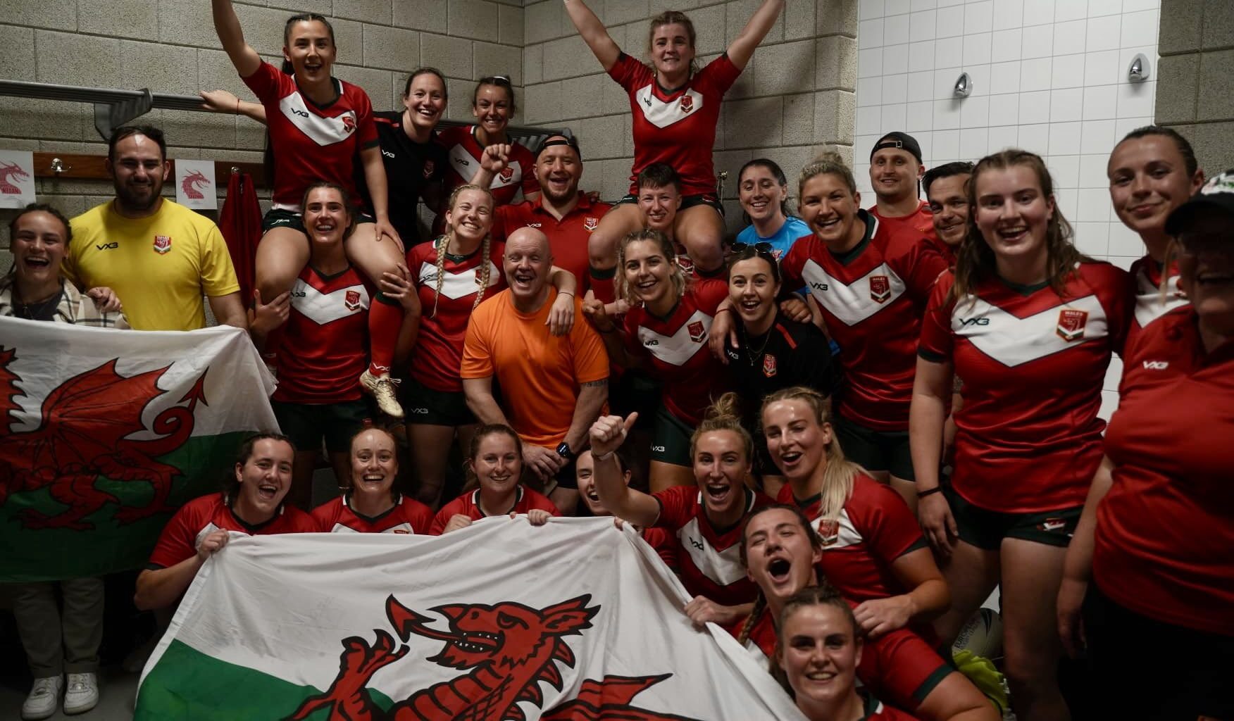 Wales name 19-player squad for Sunday