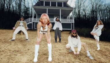 Wet Leg to headline Edinburgh's huge Hogmanay celebrations
