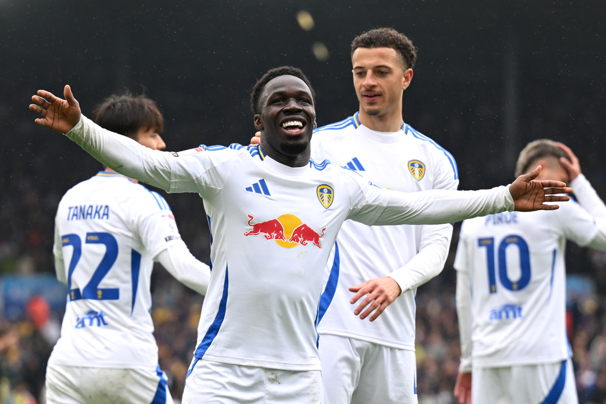 LEEDS, ENGLAND - APRIL 21: Wilfried Gnonto of Leeds United celebrates scoring his team's sixth goal during the Sky Bet Championship match between Leeds United FC and Stoke City FC at Elland Road on April 21, 2025 in Leeds, England. (Photo by Michael Regan/Getty Images)