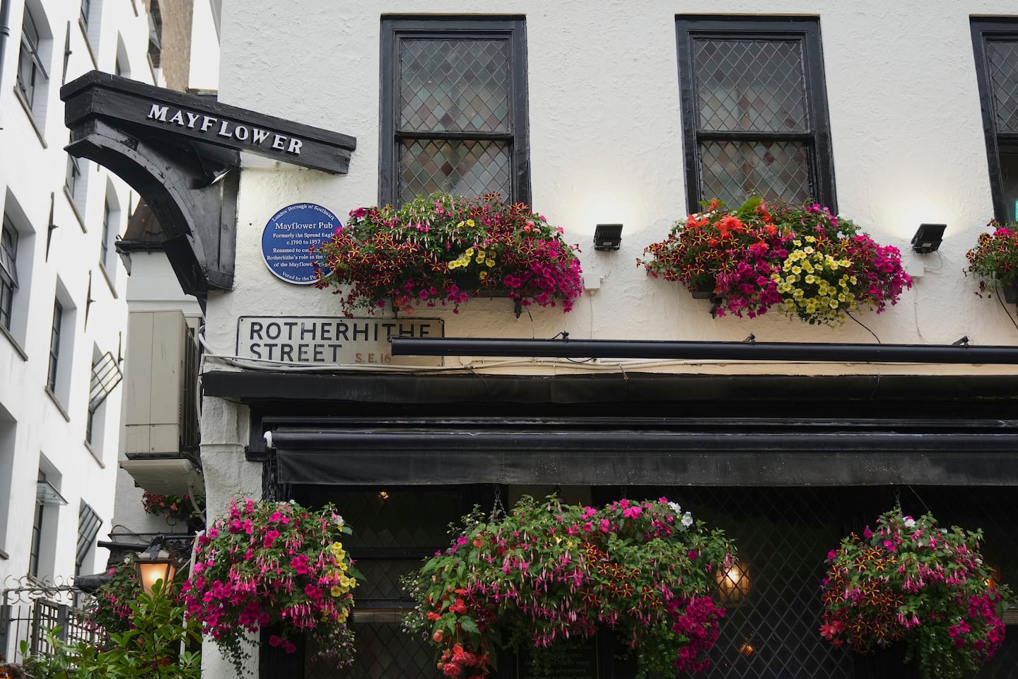The Mayflower, a British pub that could be Londons oldest riverside pub.