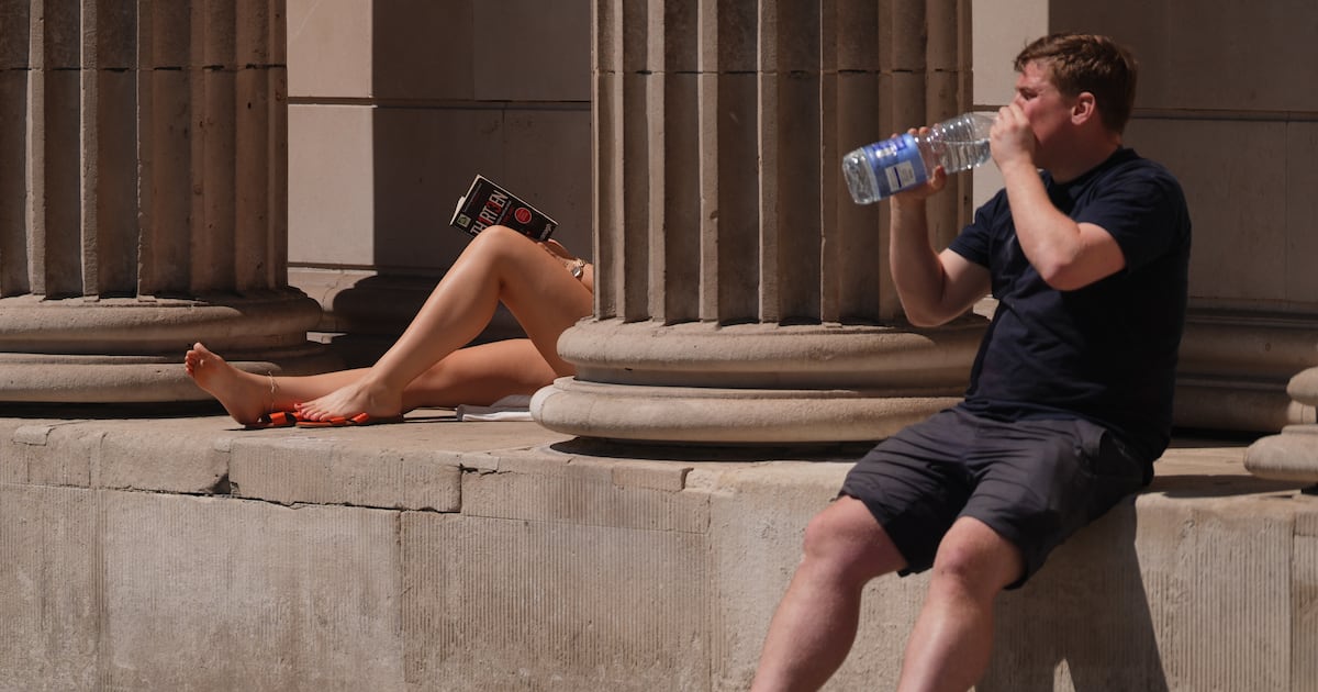 Yellow heat health alert issued for southern half of England – The Irish News
