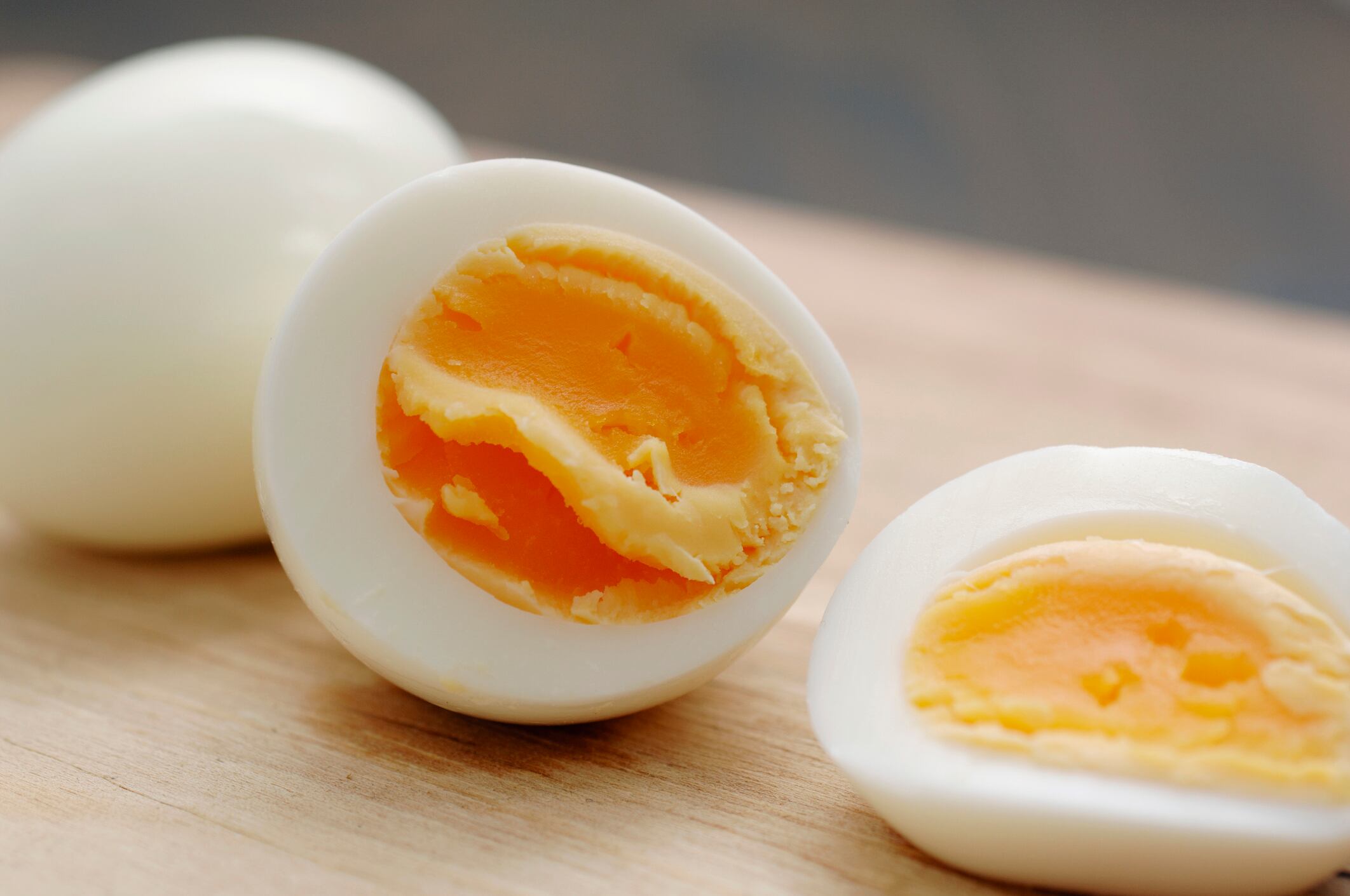Bumble Hole Foods produces a broad range of egg products from its facility in Bromsgrove, Worcestershire, including liquid whole egg, boiled eggs, egg mayonnaise, scrambled egg and separated whites and yolks.