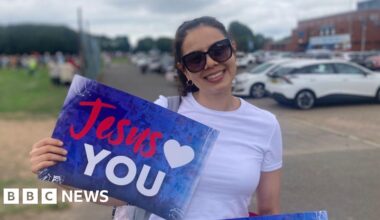 Thousands taking part in parade across Belfast