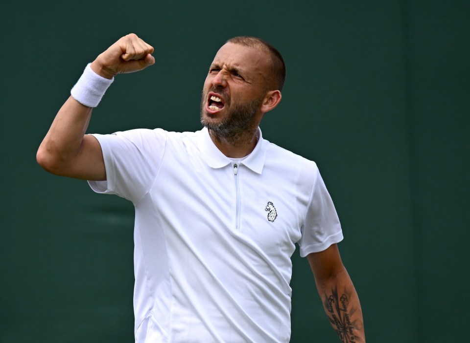 Evans told the world number 19 to 'wake up and play' in a stern social media response