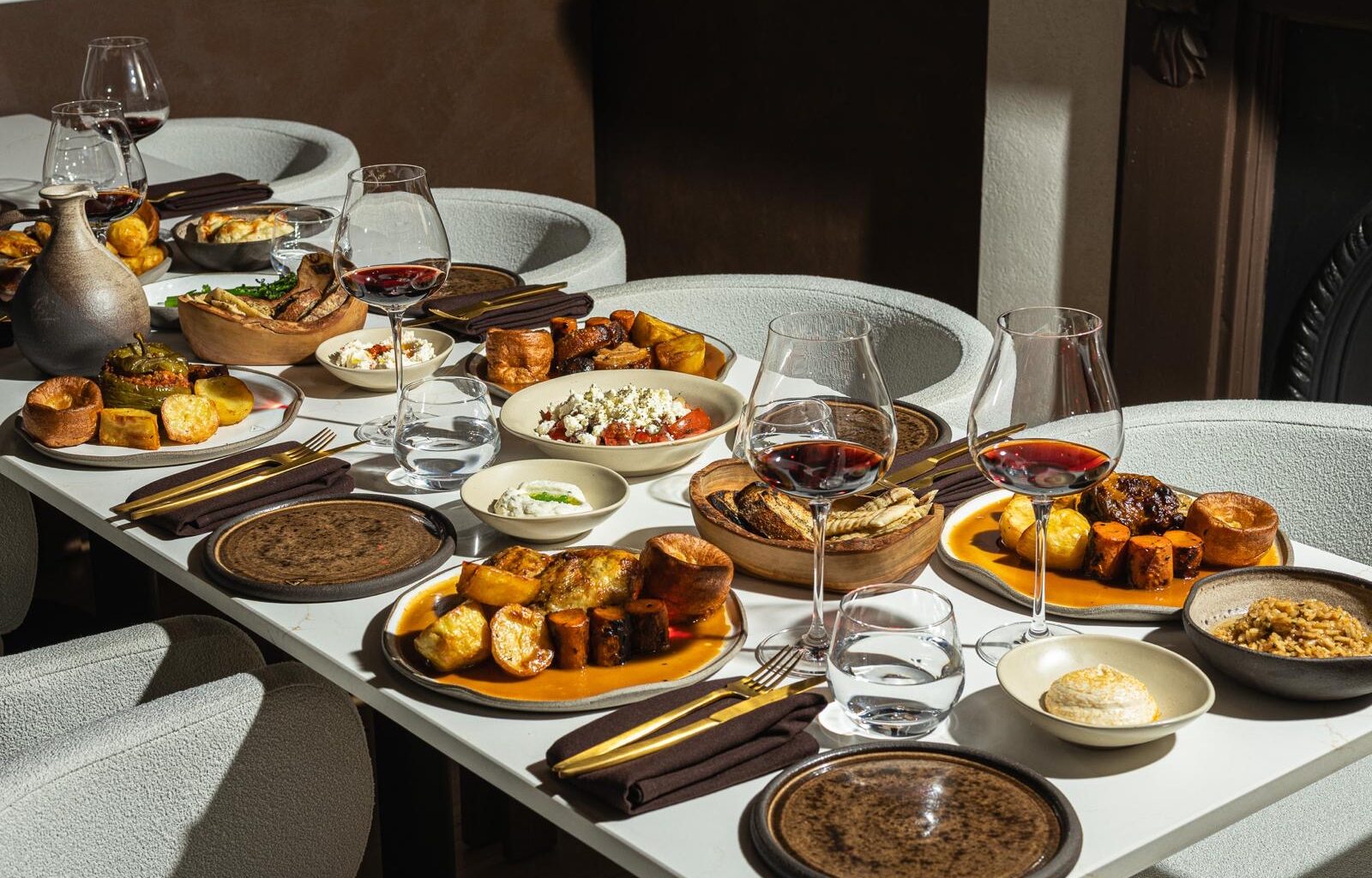 Cylla Launches Sunday Roasts Inspired by Ancient Greek Traditions