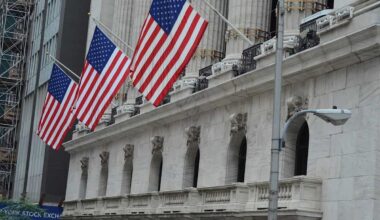 Stocks Decline Ahead of US Inflation News