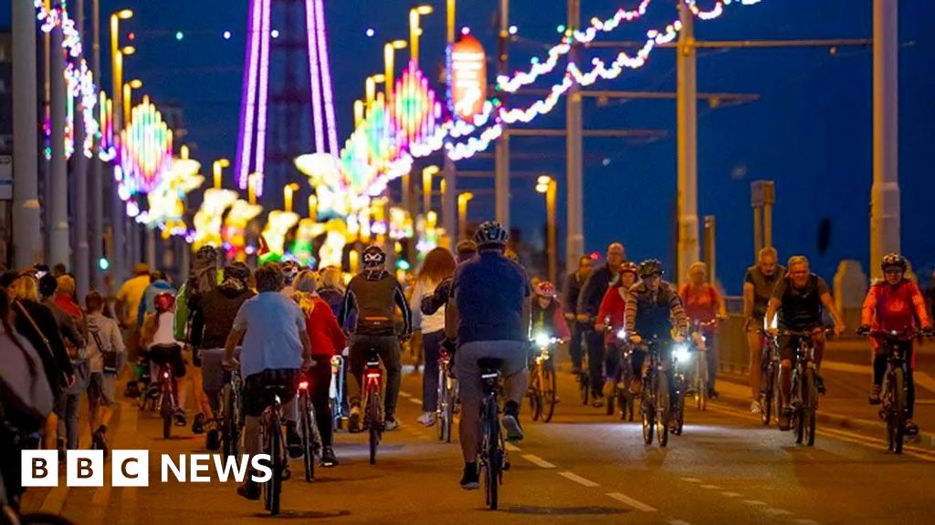 Ride the Lights event to close Blackpool Promenade to traffic