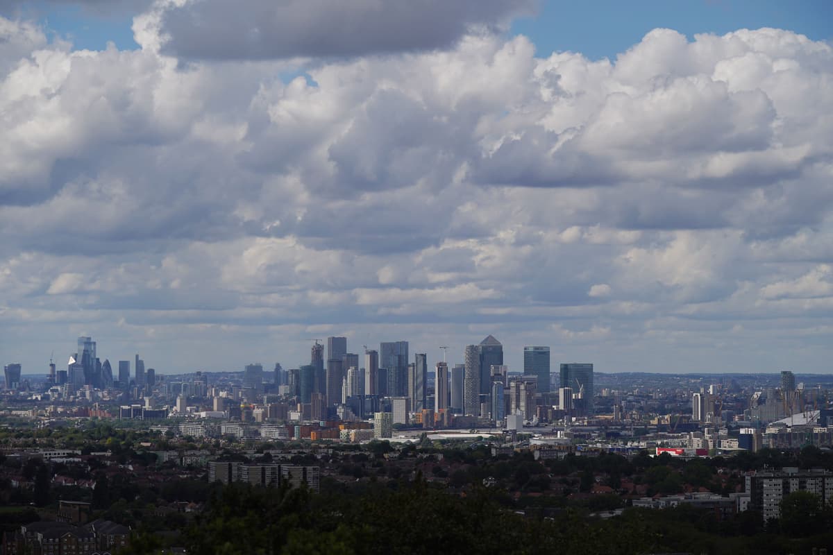 London first-time buyers paying £240 less a month on mortgages than this time last year