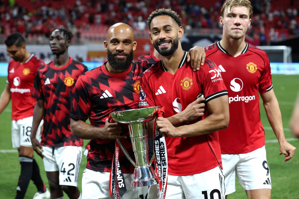 Mbeumo and Cunha could flank the 6"5' frontman should he join