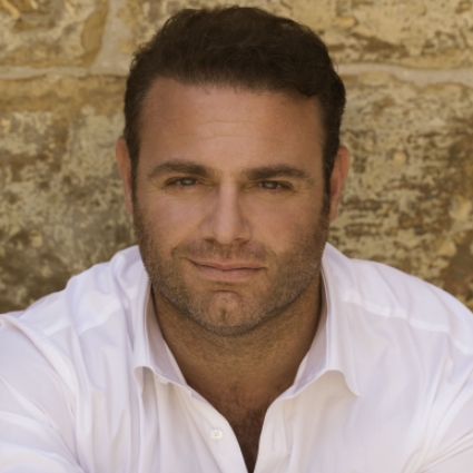 Joseph Calleja Defends Anna Netrebko's Return to London, Peter Gelb Chimes In