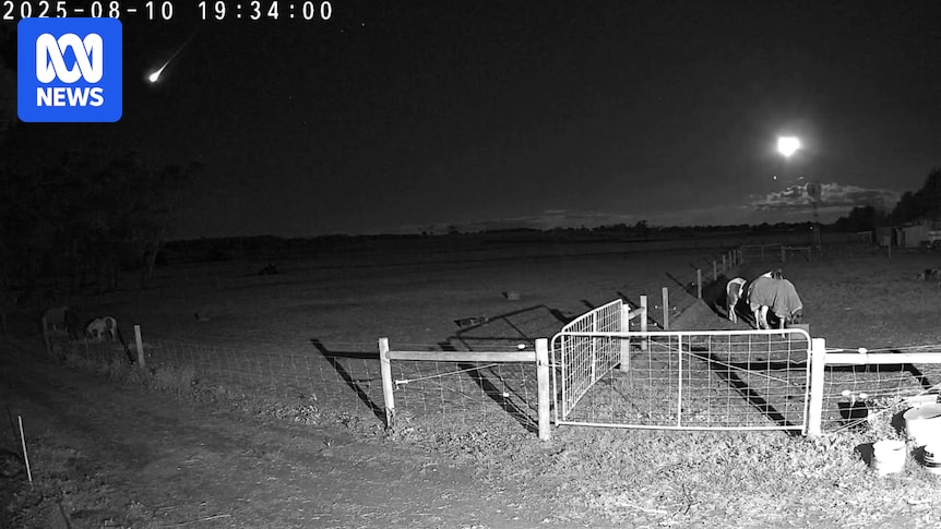 Meteor shakes houses across central Victoria, leaving possible fragments between Bendigo and Ballarat