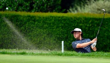 21-year-old Australian golfer makes comeback after losing sight