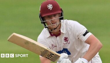 Tom Abell batting
