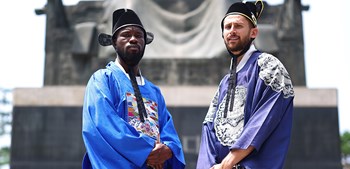 Players embrace local traditions during cultural tour of Seoul