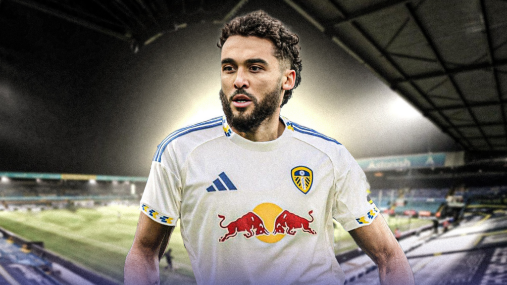 Dominic Calvert-Lewin in Leeds United's home kit