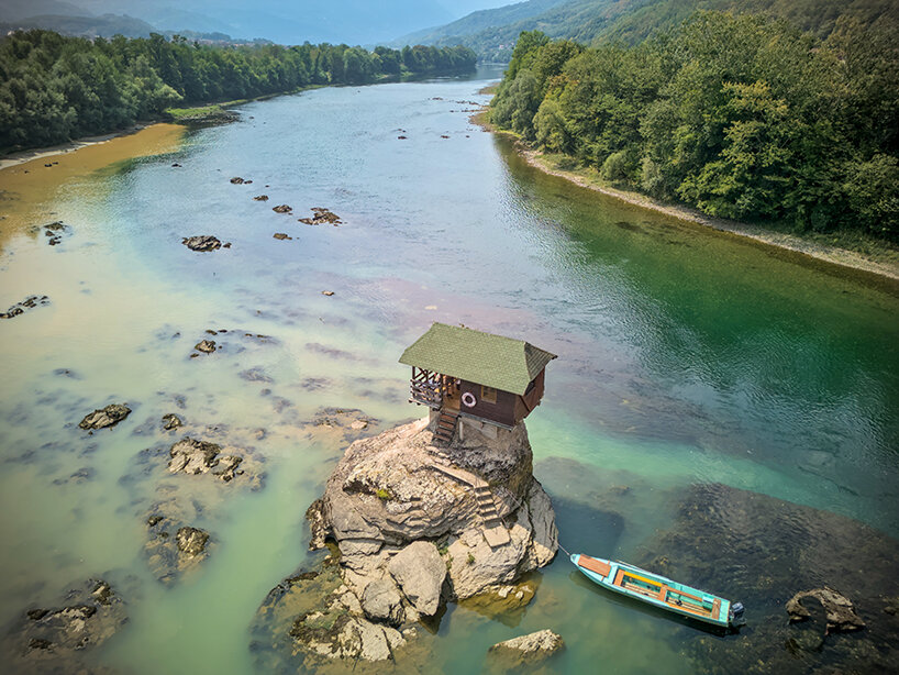 from ducks to spaceships: 'weird buildings' explores unconventional architecture worldwide