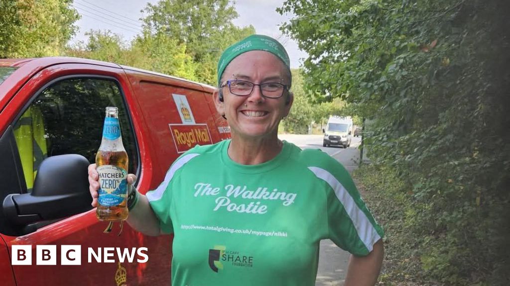 Postie walks 400 miles from Co Durham to Cornwall for mental health