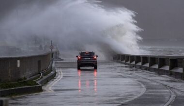 Parks and tourist spots set to close amid Storm Floris alert with wind to batter NI