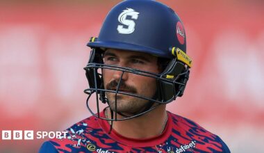 Northamptonshire batsman Tim Robinson.