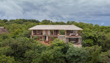 estudio atemporal crowns oaxaca home with palapa roof