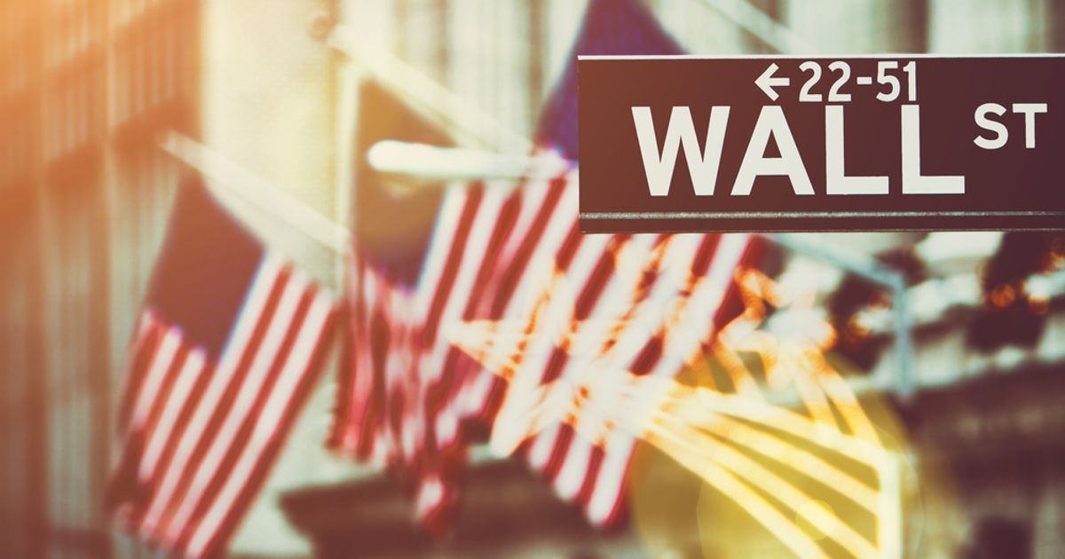 London livens up as Wall Street opens strongly