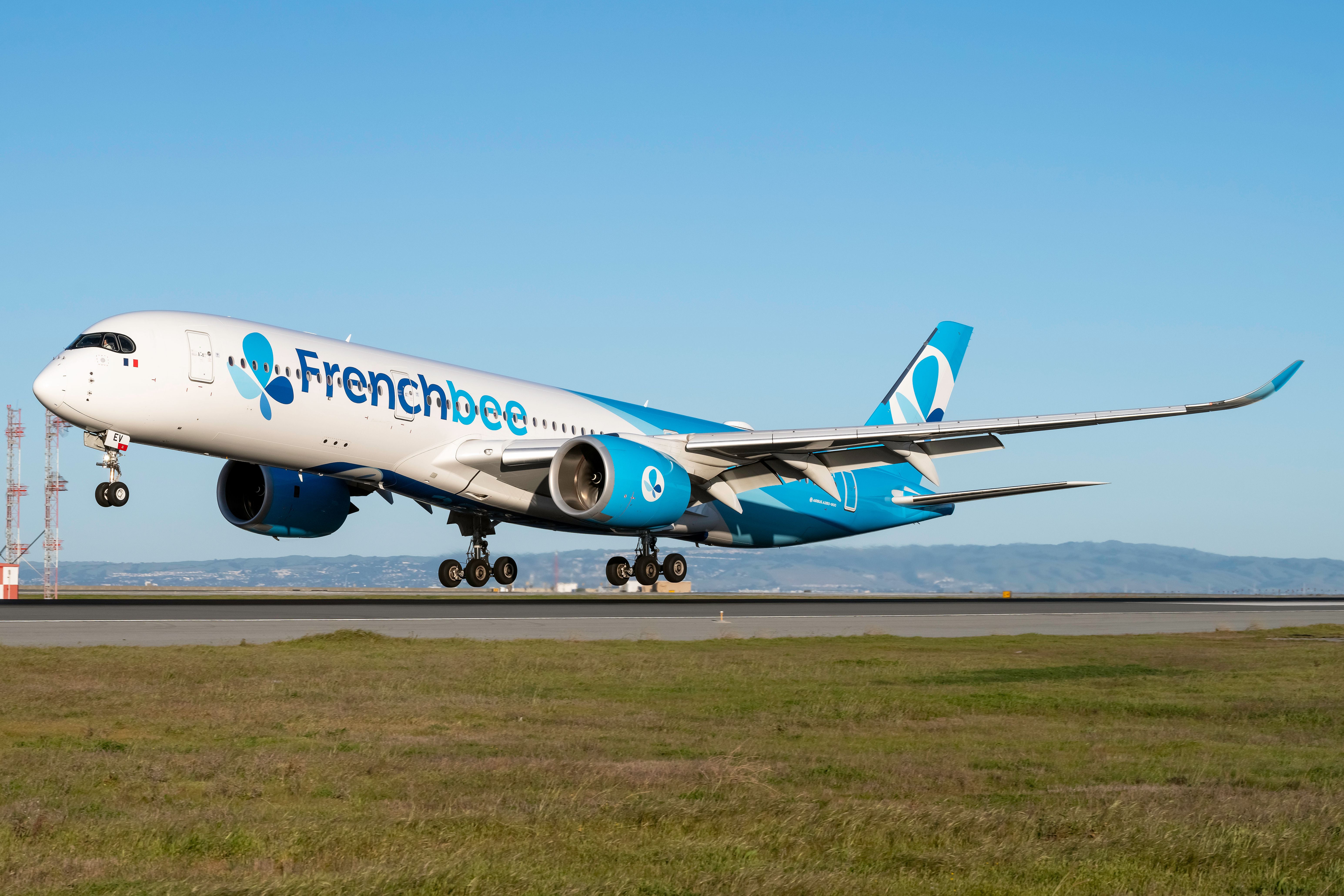 F-HREV French Bee Airbus A350-941 (1)