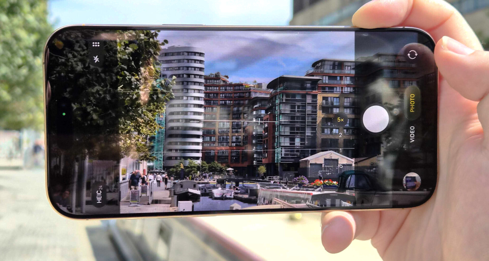 iOS 26 Camera app aiming a photo