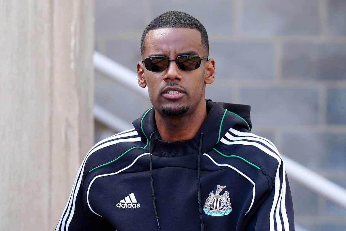 Newcastle United's Alexander Isak arrives ahead of the Premier League match at St. James' Park, Newcastle upon Tyne. Picture date: Sunday May 25, 2025.