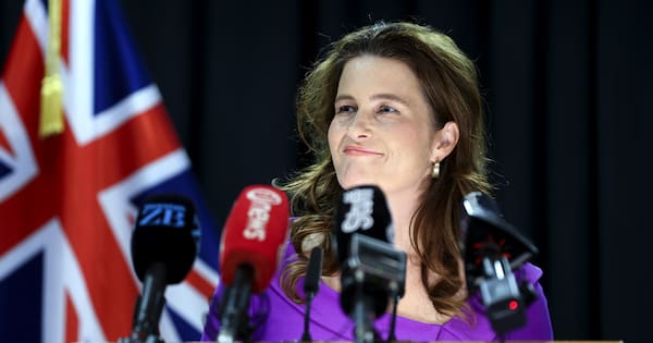 Nicola Willis bemoans 'glass half-empty' view of unemployment figures