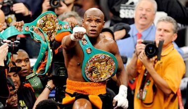 Moses Itauma Hopes To Follow Floyd Mayweather’s Path; Not Focused On Oleksandr Usyk
