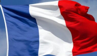 Opposition to radiology plan grows in France