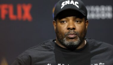 Terence Crawford’s trainer hints at game plan for Canelo fight