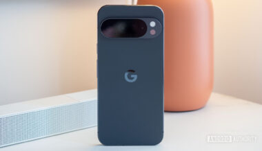 google pixel 10 pro xl back obsidian 1
