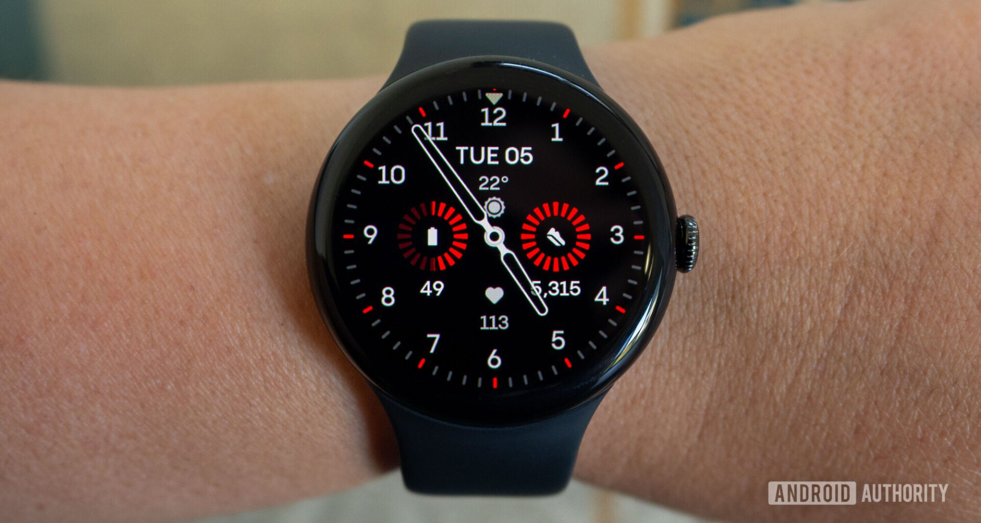 google pixel watch 3 face renn 1