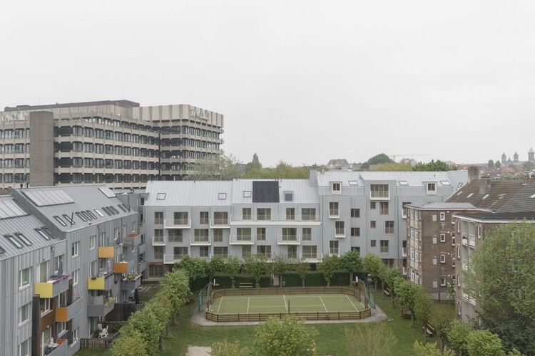 Grande Haie Social Housing  / P&P Architectes - Image 1 of 32