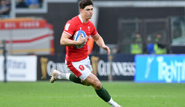 Wales wing Rees-Zammit returns to rugby with Bristol after NFL dream ends