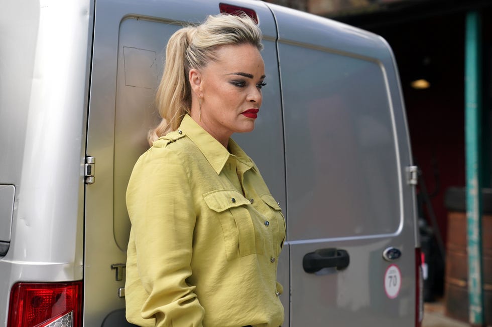 grace black in hollyoaks