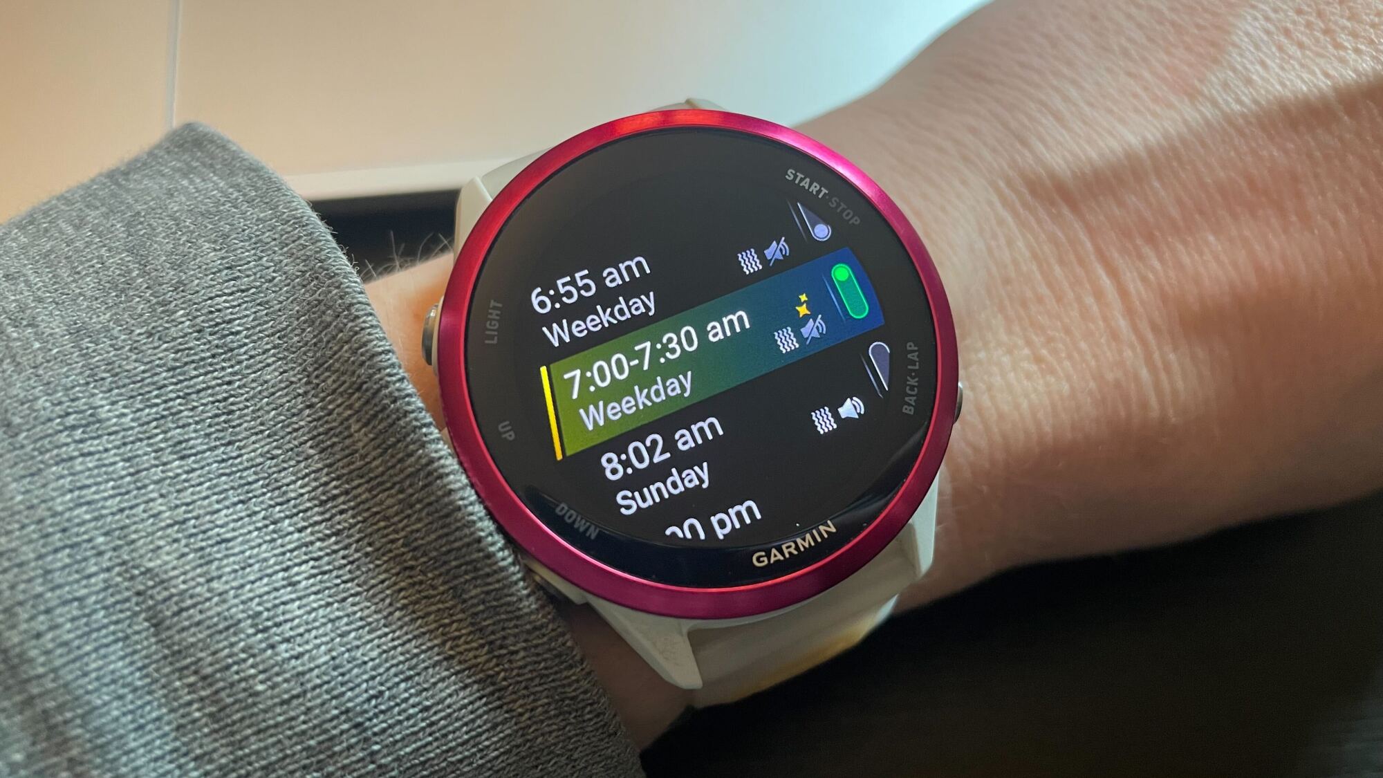 smart alarm showing in list of alarms