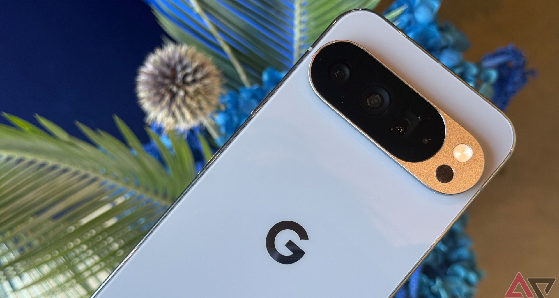 Google Pixel 10 series UWB features and uses