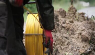 Company laying 1,800 kilometers of internet backbone to better connect southern Yucatan Peninsula