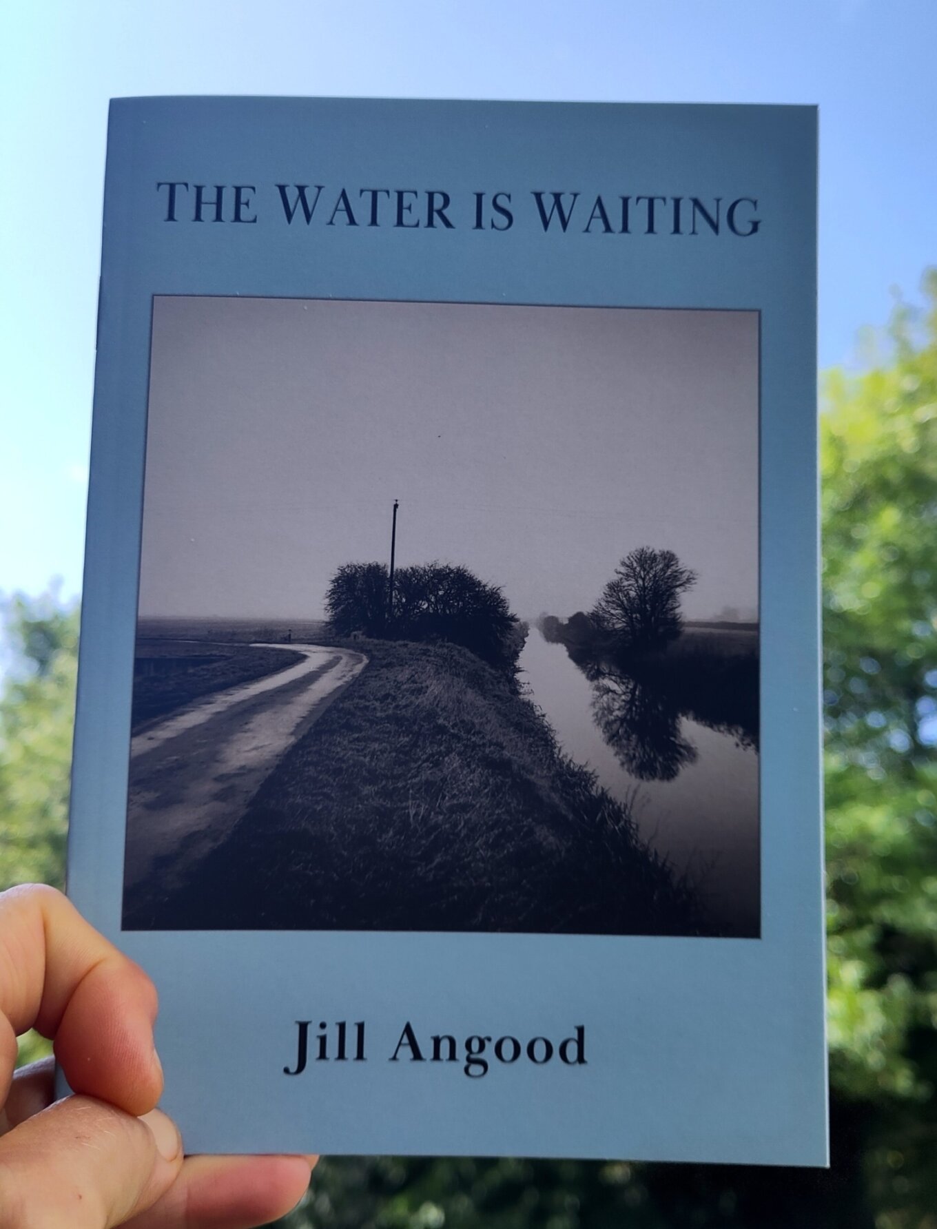 Jill angood the water is waiting poetry pamphlet cover