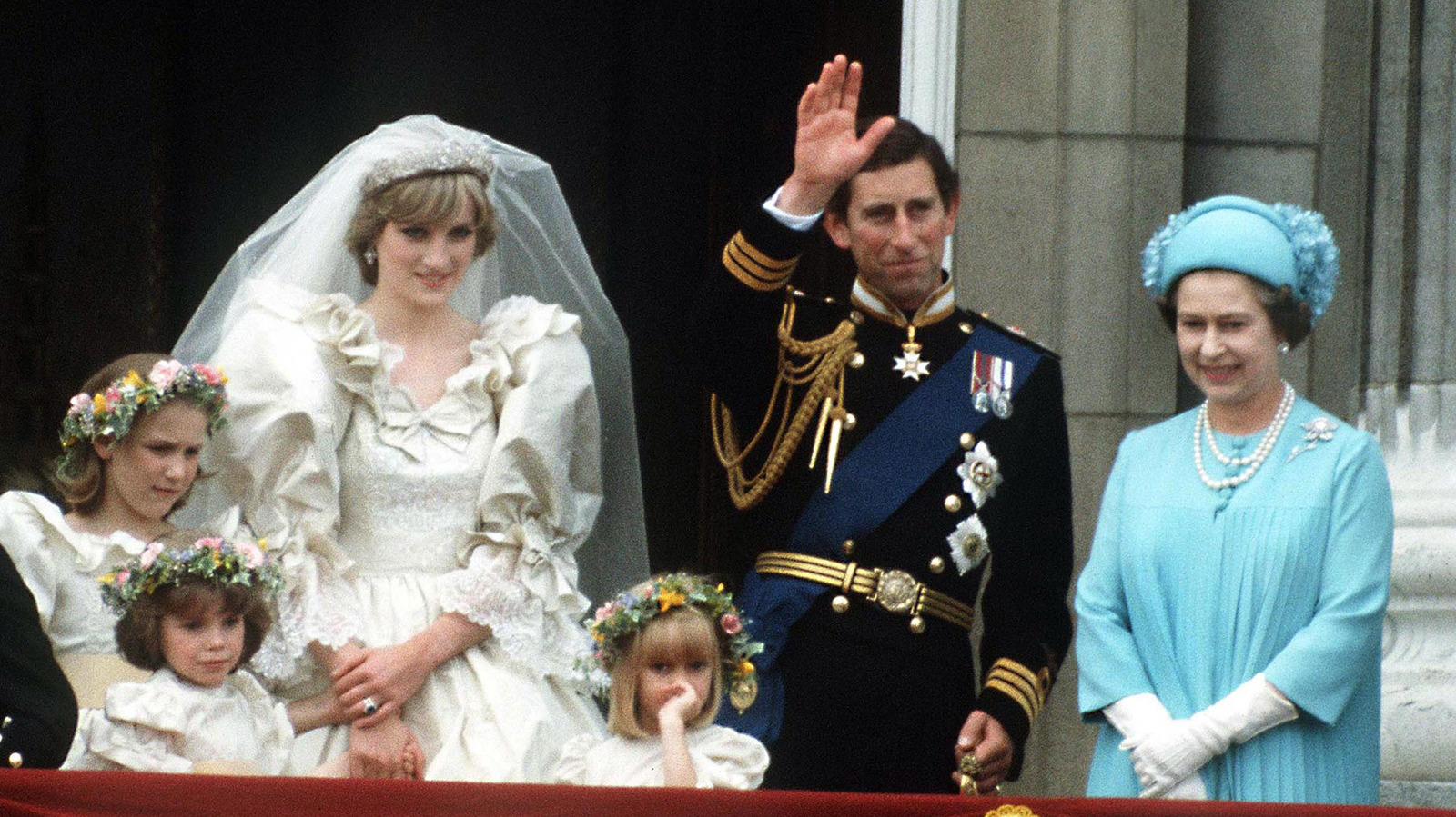 The Timeless Cake Flavor That Has Graced Every British Royal Wedding (Except Harry And Meghan's)