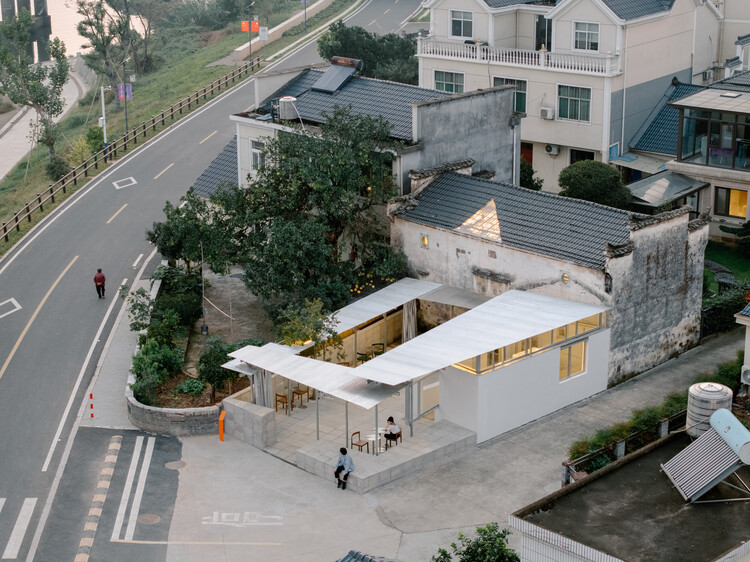 Longyou Tourist Center / atelier tao+c - Exterior Photography, Concrete