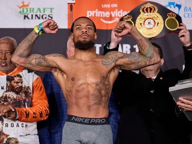 Roach reveals Davis rematch unlikely, exploring options